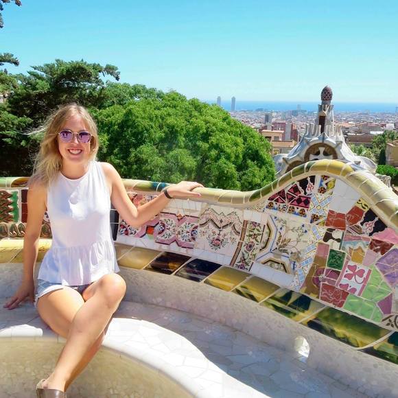 Meet your Posher, Hannah - Picture 1 of 1